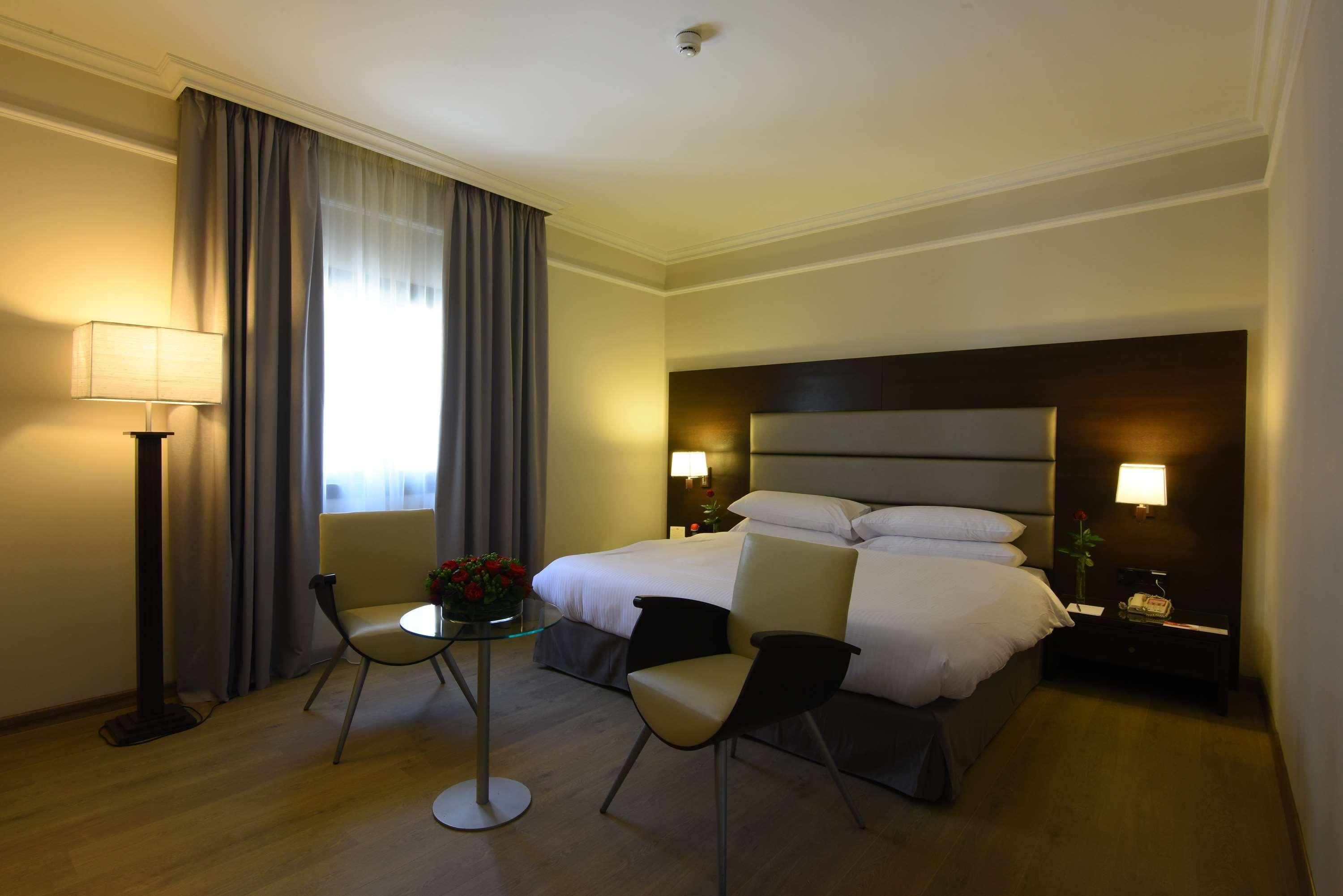 Ramada By Wyndham Downtown Beirut Hotel Exterior photo