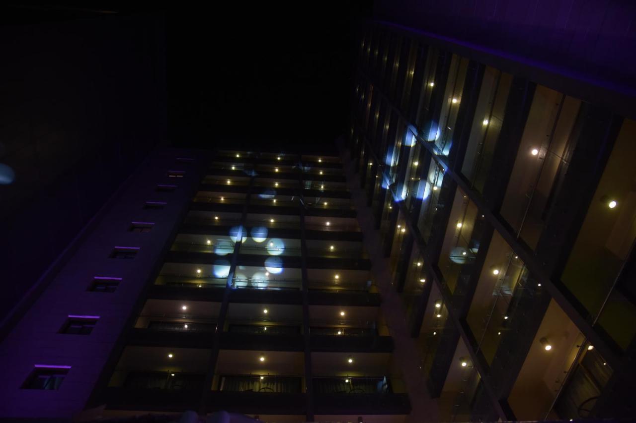 Ramada By Wyndham Downtown Beirut Hotel Exterior photo