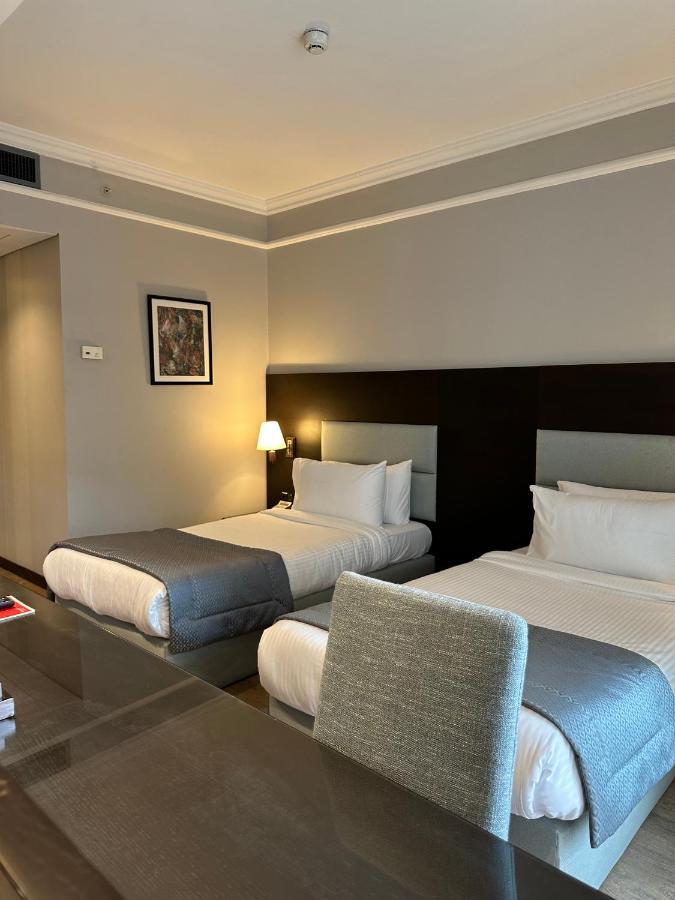 Ramada By Wyndham Downtown Beirut Hotel Exterior photo
